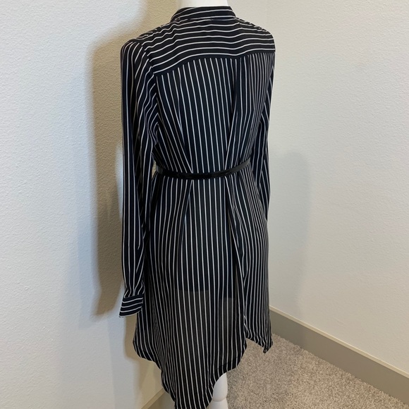 High-Low Top - Picture 3 of 6